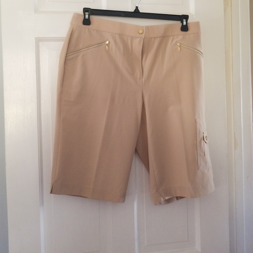 Golf shorts